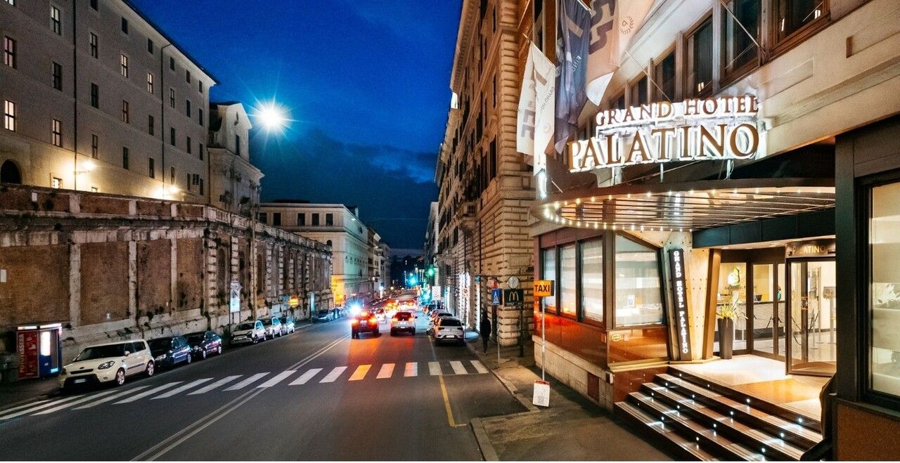 Grand Hotel Palatino facade